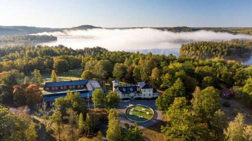 Fredensborgs Herrgård i Vimmerby — hotellfoto