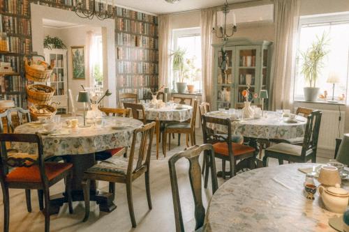 Österlens Gästhärbärge i Glemmingebro — hotellfoto