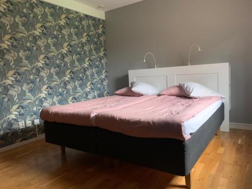 Stenholmens Gårdshotell i Linköping — hotellfoto