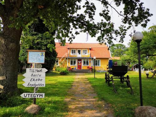 STF Hagaby/Lantgården Hostel i Löttorp — hotellfoto