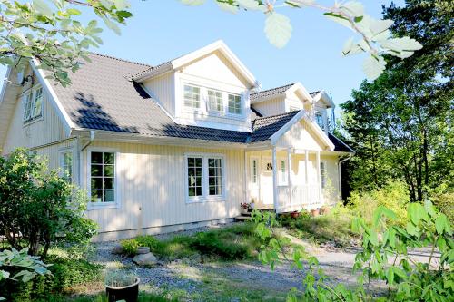 Sun All Day House i Svartsjö — hotellfoto